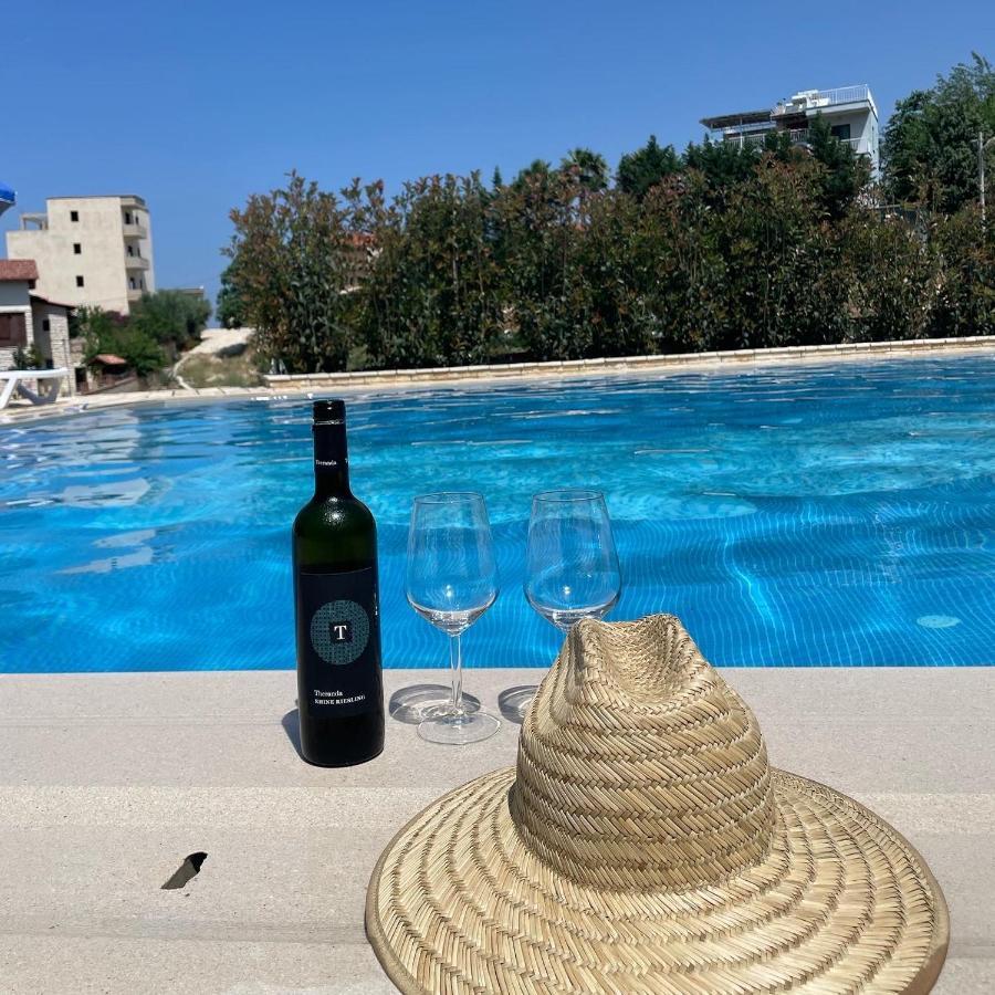 Lodge Llano Vlorë